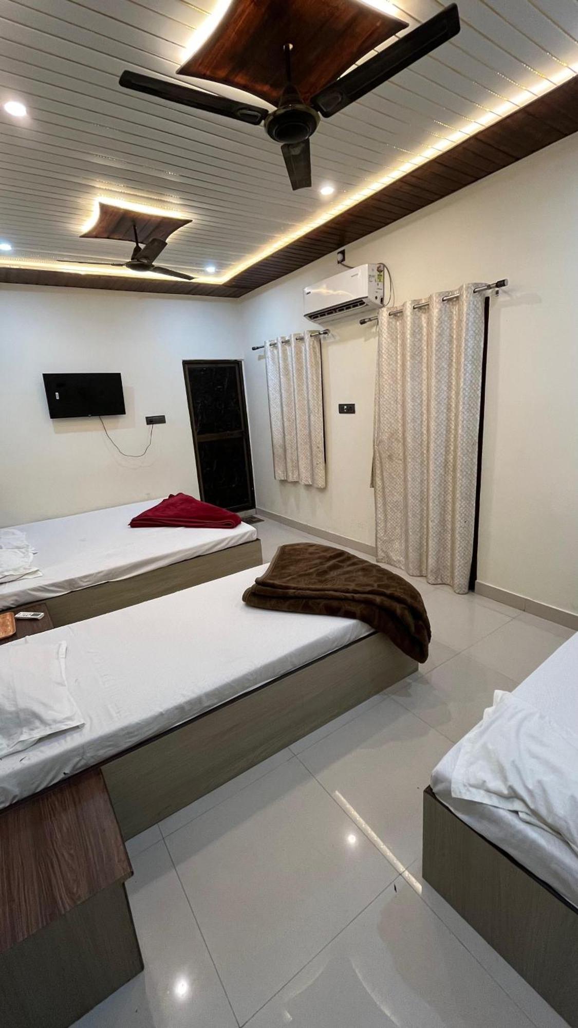 Gauri Kedareshwar Guest House Waranasi Zewnętrze zdjęcie